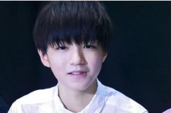 莫名其妙火的明星,揭秘那些莫名其妙走红的明星传奇