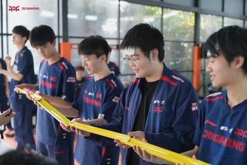 艺涵爆料亚运会视频完整版,亚运会精彩瞬间，完整版视频曝光